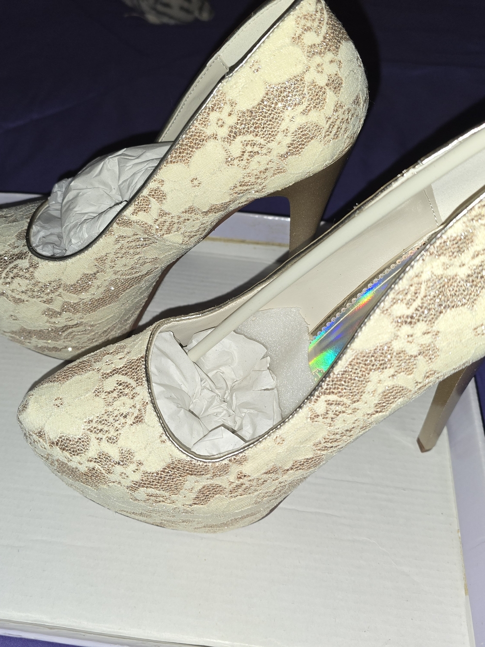 Paprika Cream Lace Platform Pumps with Gold Accents